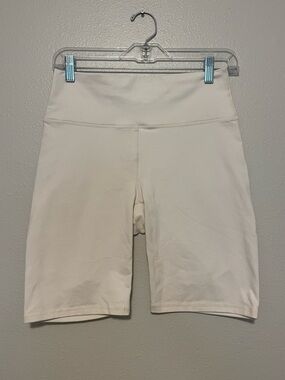 Fabletics High-Waist Cream Bike Shorts